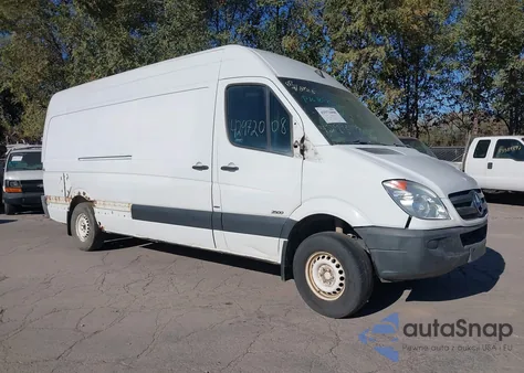 2011 Mercedes-Benz Sprinter 2500 High Roof from USA, damaged, VIN WD3PE8CB5B5567235